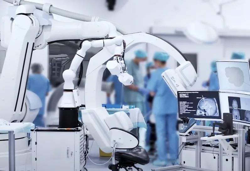 珞石新一代医用机械臂亮相上海CMEF，共话智能医疗新未来